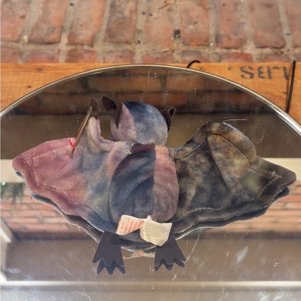 ‘96 - Ty - Tye Dye Batty the Bat Beanie Baby - Picture 5 of 13